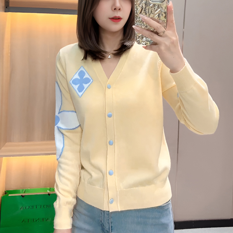 秋季新款高级感V领针织毛衣女时尚宽松显瘦开衫上衣潮 服裝批發女裝批發服飾貨源