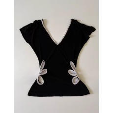 批发满天星 已出货 <b class='q'>莫代尔</b>面料  260克 别致<b class='q'>T</b><b class='q'>恤</b>女内搭V领上衣