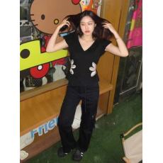 批发满天星 已出货 <b class='q'>莫代尔</b>面料  260克 别致<b class='q'>T</b><b class='q'>恤</b>女内搭V领上衣