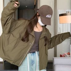 批发2026早装美式军绿色工装<b class='q'>风衣外套</b>女新款冲锋衣夹克短款小个子爆款