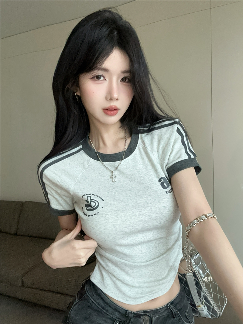 MY2756#校园感条纹短款修身T恤美式辣妹运动休闲露脐短袖上衣女女裝貨源服裝批發