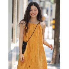 批发黄色<b class='q'>流苏</b>吊带<b class='q'>连衣裙</b>女夏季高级感超好看海边度假长裙子