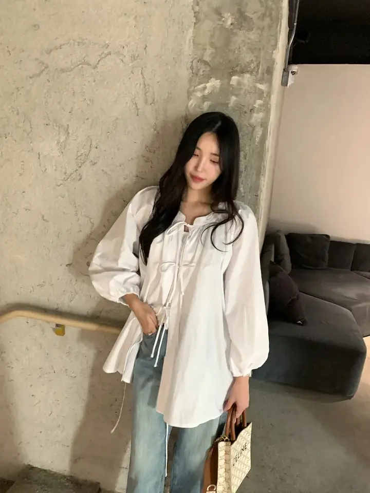 스탠드 칼라 리본 타이 퍼프소매 가디건 상세 이미지 10