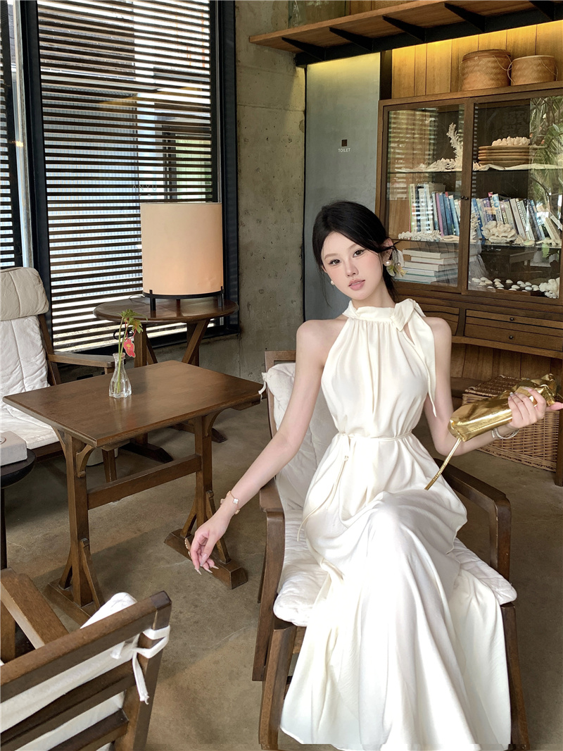 MY2754#盛夏晚宴 法式度假风无袖挂脖连衣裙女露肩宽松长裙女裝貨源服裝批發