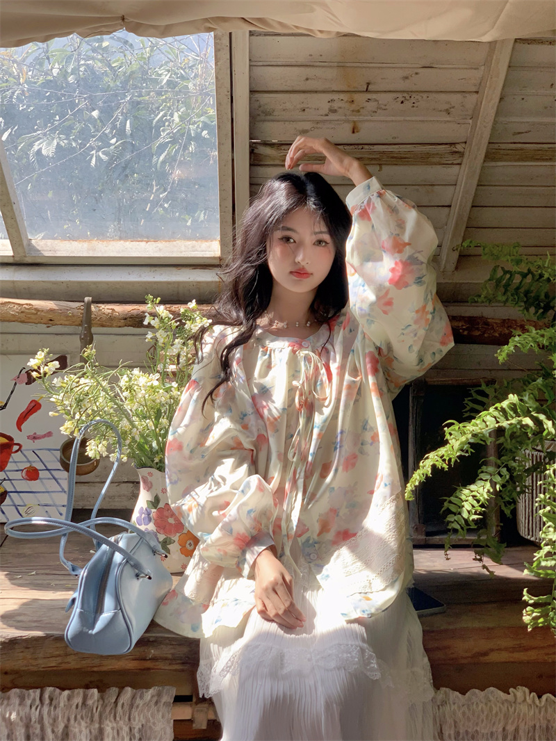 실사 새로운 한 부서 달콤함 연령 감소 프린트 패치워크 레이스 레이스업 루즈핏 긴팔 셔츠