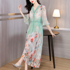 批发2026新款春夏桑蚕丝印花<b class='q'>连衣裙</b>高端品质真丝度假裙子