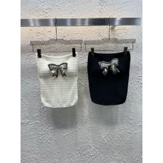 批发高品质2025春季新款立体蝴蝶结装饰一字领针织抹胸<b class='q'>修身</b>百搭上衣