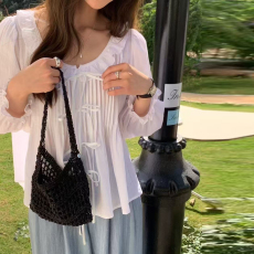 批发尺寸已更新 韩系温柔氛围感百搭可爱减龄压褶木耳边衬<b class='q'>衫</b>上衣