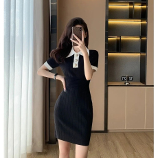 批发天猫抖音质量2026年夏装新款小香风polo领<b class='q'>针织</b><b class='q'>连衣裙</b>修身包臀短裙