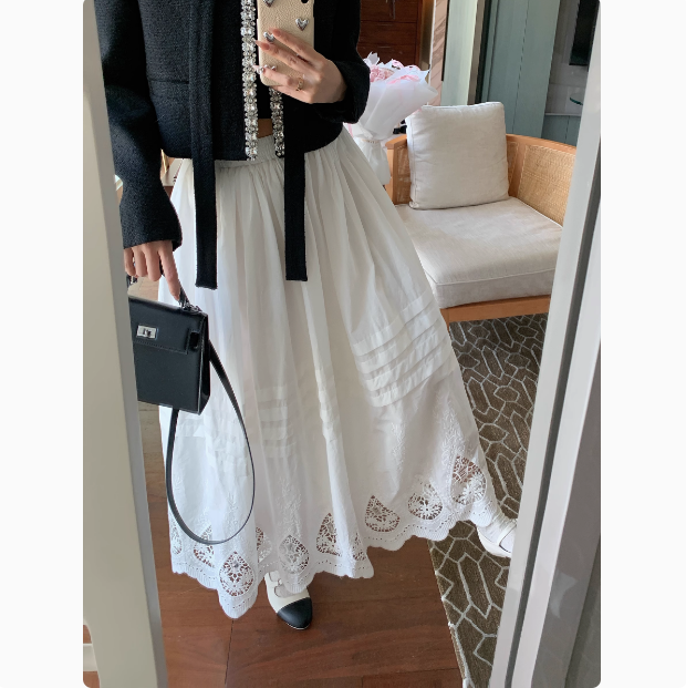 夏天家慵懒风蕾丝拼接刺绣重工中长款白色仙女半身裙女设计感小众