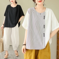 批发实拍新款条纹拼接<b class='q'>短袖</b>衬衫上衣女套头大码宽松T恤