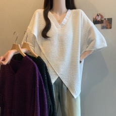 批发亮闪闪V领正肩黑色短袖T恤女2026夏季新款大码胖mm不规则交叉上衣