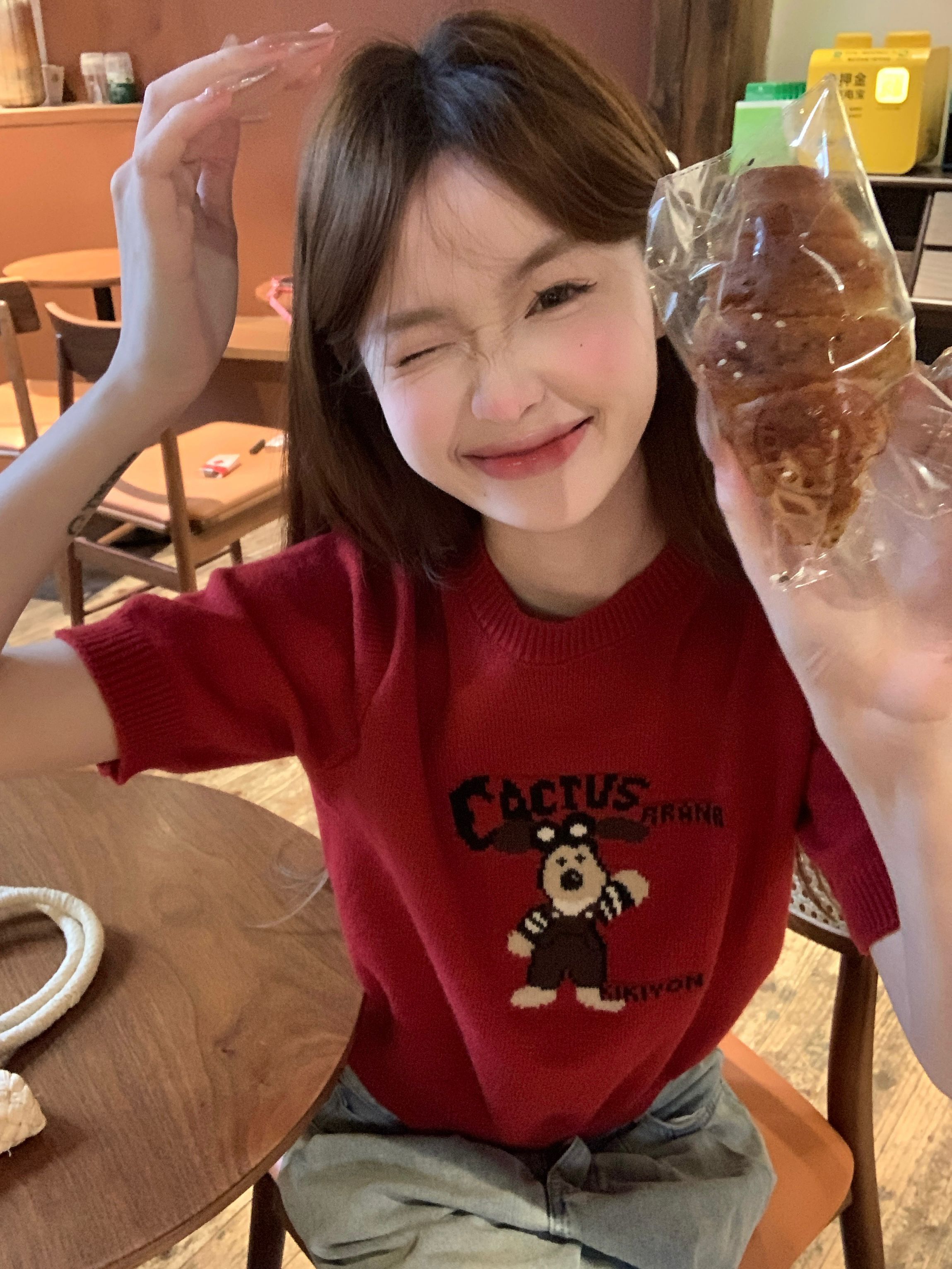 FA36128# 早秋韩系卡通小狗短袖薄款针织衫女设计感小众显瘦上衣女  服裝批發女裝批發服飾貨源