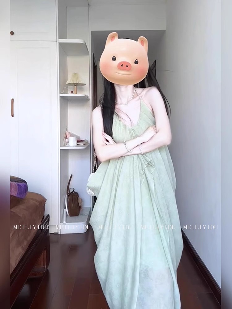 2026 빅 사이즈 프랑스식 녹색 V넥 행침 목 슬립 드레스 휴가 바람 요정 가스 우아한 해변가 치마