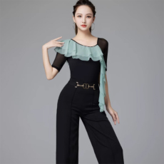 批发瑜伽<b class='q'>服</b>连体衣中袖T恤女拉丁跳舞蹈荷叶披肩上衣现货自家工厂