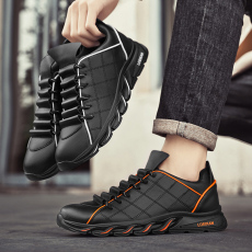 批发厨师男鞋夏季2025新款休息潮流厨房工作皮鞋<b class='q'>简约</b>黑色耐脏劳保鞋