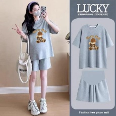 新款实拍2026孕妇夏季套装圆领印花纯棉T恤上衣+托腹纯棉裤子