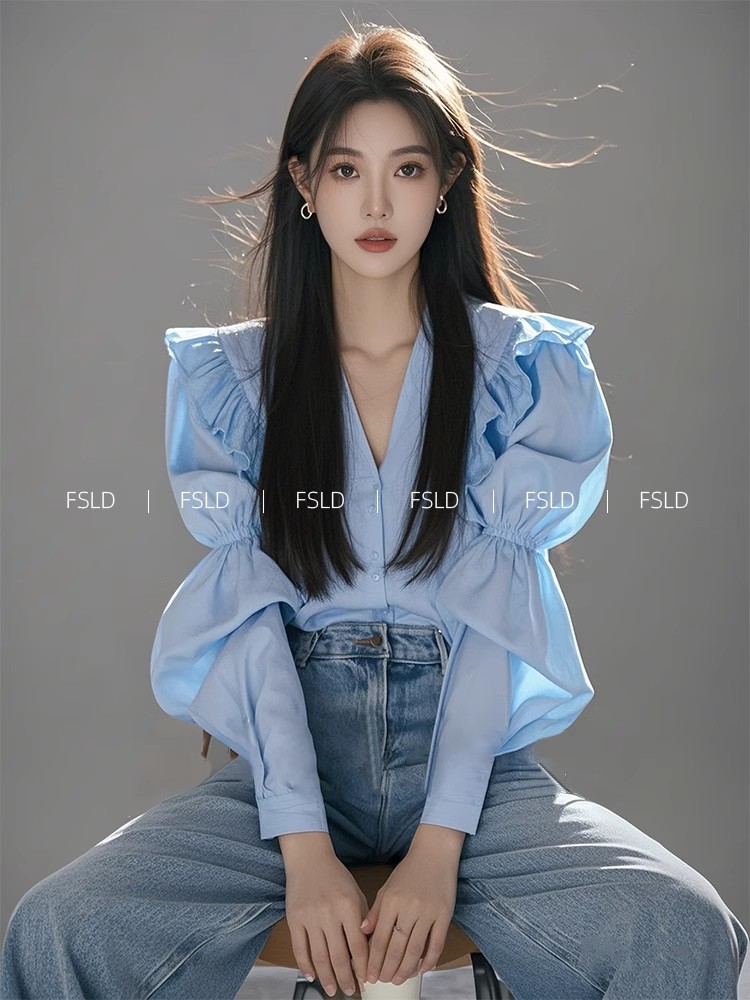 튀김 거리 고유 한 아름다운 작은 셔츠 파란색 거품 소매 셔츠 2026 새로운 슈퍼 화재 여성 의류 가을 고급 센스 빛 럭셔리