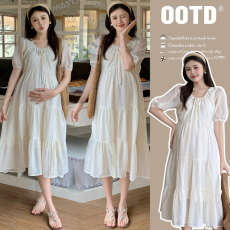 批发实拍~2026年新款杏色蕾丝重工刺绣短袖<b class='q'>连衣裙</b>宽松显瘦腰带款