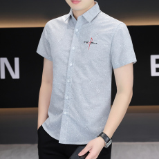 批发新款短袖衬衫男装时尚潮流韩版修身男士衬衣青少年休闲上衣刺绣花