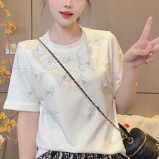 批发蝴蝶钉珠重工艺纯色风欧美<b class='q'>T</b><b class='q'>恤</b>女2026休闲风宽松型时尚设计感上衣