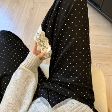 实拍波点蕾丝拼接阔腿裤女春季新款小个子百搭显瘦直筒九分休闲裤