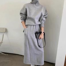 批发韩国chic秋<b class='q'>冬</b>气质百搭高领加绒卫衣+高腰双口袋开叉半身裙套装女