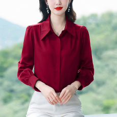 批发实拍高级感缎面白色衬衫女<b class='q'>长袖</b>2026春装新款通勤法式衬衣职业上衣