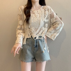 批发实拍-2026大码女装秋装新款胖妹妹度假风镂空不规则流苏花朵<b class='q'>上衣</b>