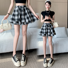 批发实拍港风复古格子衬衫感<b class='q'>半身裙</b>女夏季休闲百搭叠穿裙子不规则<b class='q'>短裙</b>