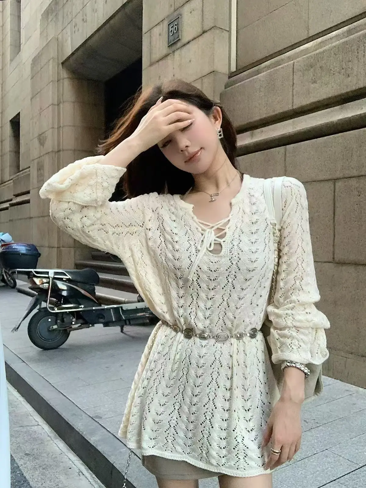 레이어드 끈 디테일 루즈 니트 상세 이미지 2
