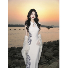 批发新中式青花瓷白色改良旗袍女2026夏季民国风千金修身小个子连衣裙