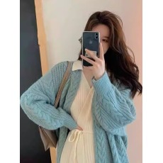 批发<b class='q'>品牌</b>折扣女装专柜撤柜<b class='q'>尾</b><b class='q'>货</b>清仓针织衫复古时尚简约麻花长款薄上衣