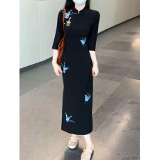 批发复古风新中式秋季蝴蝶2026新款改良旗袍超气质显瘦长袖黑色连衣裙
