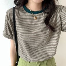 批发撞色条纹t恤圆领宽松短袖女装宽松大码<b class='q'>打底衫</b>夏季2025年半袖上衣