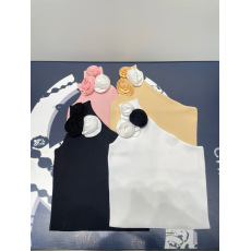 批发高品质2025春季新款立体花朵装饰斜肩针织背心<b class='q'>修身</b>辣妹百搭上衣