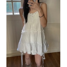 批发已出货韩国chic<b class='q'>黑白</b>两色双面穿吊带<b class='q'>连衣裙</b>甜美花边拼接设计感超仙