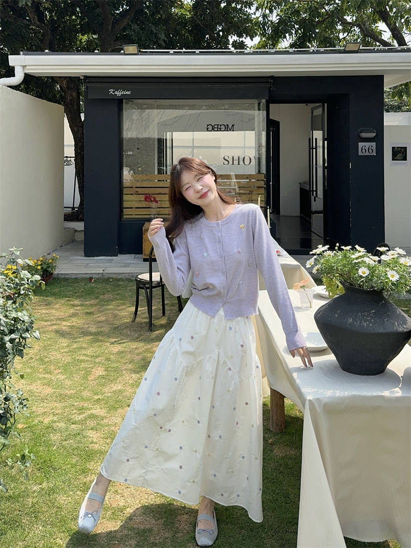 실사 정가 이른 봄 부드러운 자수 나비 매듭 니트 오픈 가디건 한 마디 반신 스커트 달콤함 품격 세트 여성