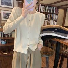 批发2025新款灰色针织开衫女秋季外搭高级感<b class='q'>毛衣外套</b>早秋薄款长袖上衣