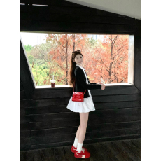 批发娃娃领减龄白色衬衫短裙女叠穿长袖<b class='q'>连衣裙</b>黑色针织开衫套装