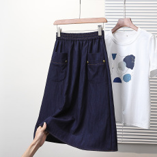 批发实拍<b class='q'>夏</b>款大码牛仔半身裙女显瘦a字裙胖MM天丝度假薄款高腰裙子