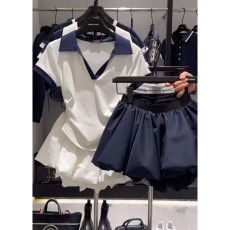 批发翻领撞色正肩<b class='q'>T</b><b class='q'>恤</b>+云朵花苞蓬蓬裤裙两件套装女