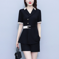 批发<b class='q'>大码</b>女装 实拍2026夏季新款<b class='q'>胖</b><b class='q'>MM</b><b class='q'>时尚</b>气质短袖套装修身显瘦两件套