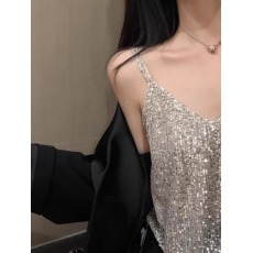 批发外贸法国单女装清仓<b class='q'>品牌</b>剪标泫雅风蹦迪超闪亮片吊带背心内搭上衣