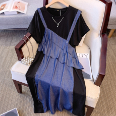 批发120-350斤大码女装胖mm假两件背带连衣裙设计感夏季新款气质裙子