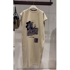 批发<b class='q'>清仓</b>捡漏~专柜撤回尾单外贸女装独特绝美高级感女神范印花<b class='q'>连衣裙</b>