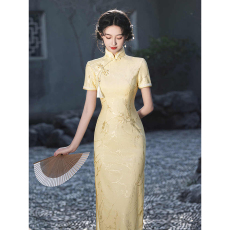 批发鹅黄色高端气质<b class='q'>旗袍</b>女新中式<b class='q'>夏季</b>订婚日常穿提花连衣裙2026年新款