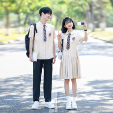 批发大量 情侣装短袖初高中生运动会学院风学生<b class='q'>班</b><b class='q'>服</b><b class='q'>定制</b>套装