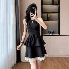 批发实拍赫本风黑色挂脖<b class='q'>连衣裙</b>女夏季新款富家千金气质蛋糕裙公主裙子