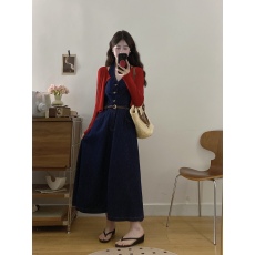 批发实拍港风复古高级感<b class='q'>连衣裙</b>夏季微胖mm收腰显瘦挂脖v领<b class='q'>牛仔</b>背心裙